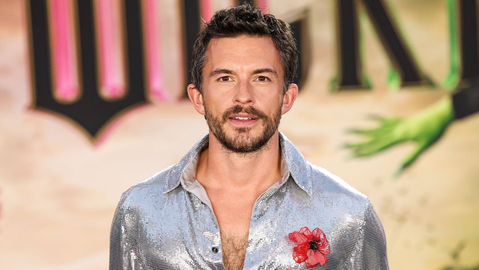 Jonathan Bailey Jonathan Bailey