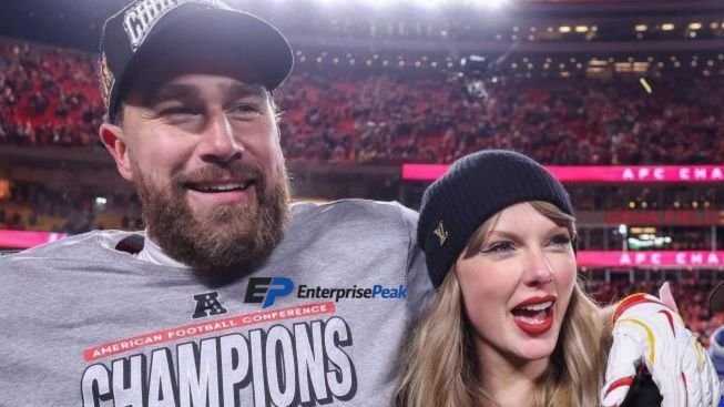 Taylor Swift Travis Kelce
