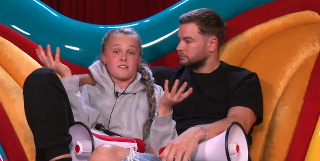 JoJo Siwa Chris Hughes